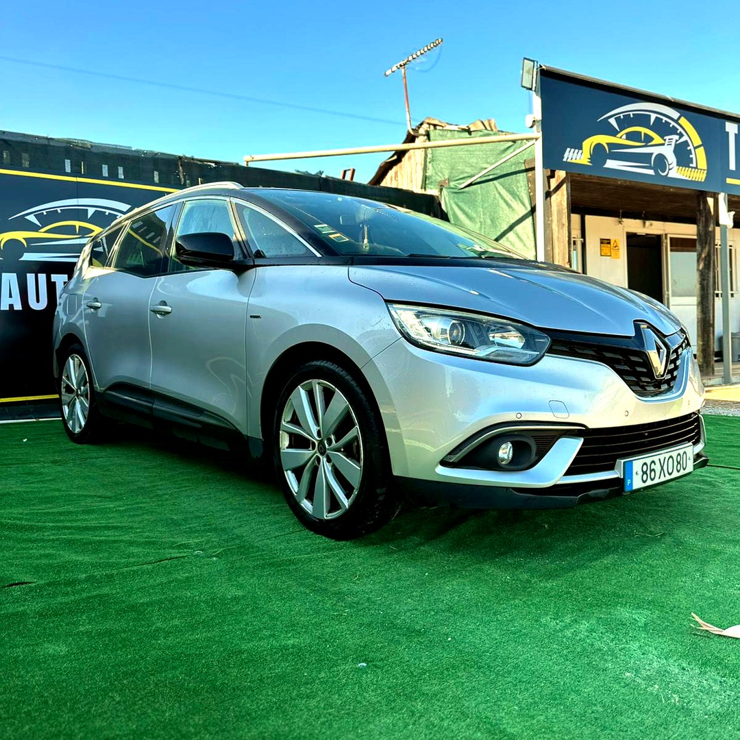 Renault Grand Scénic disponível